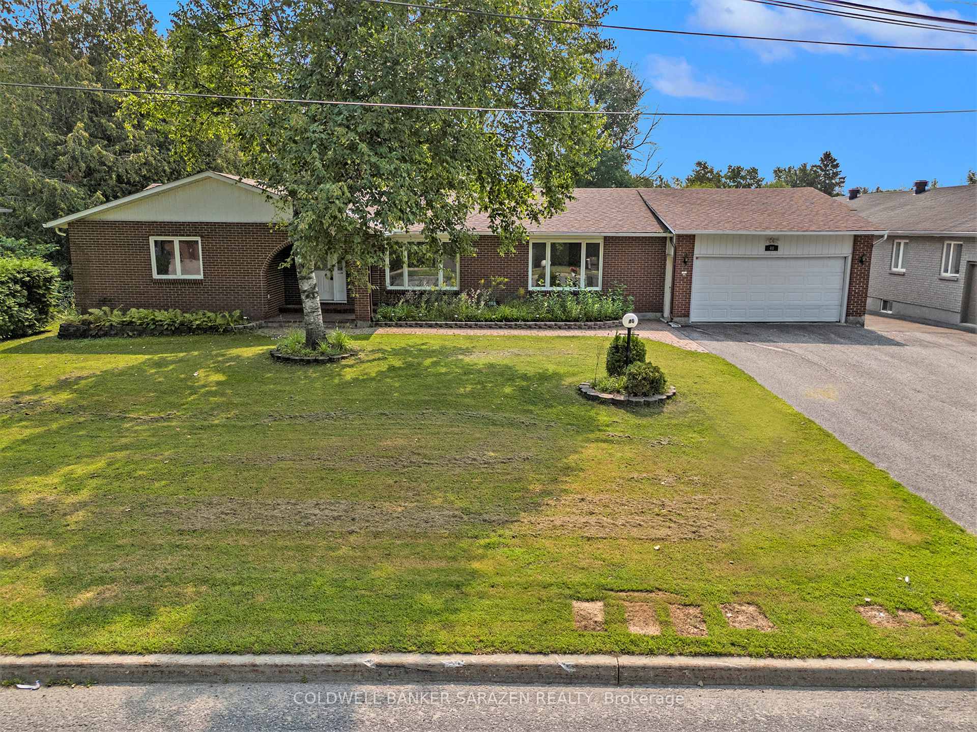 Photo 2 of 40 Beverly Street, Ottawa, Stittsville (Central) — HOMEH