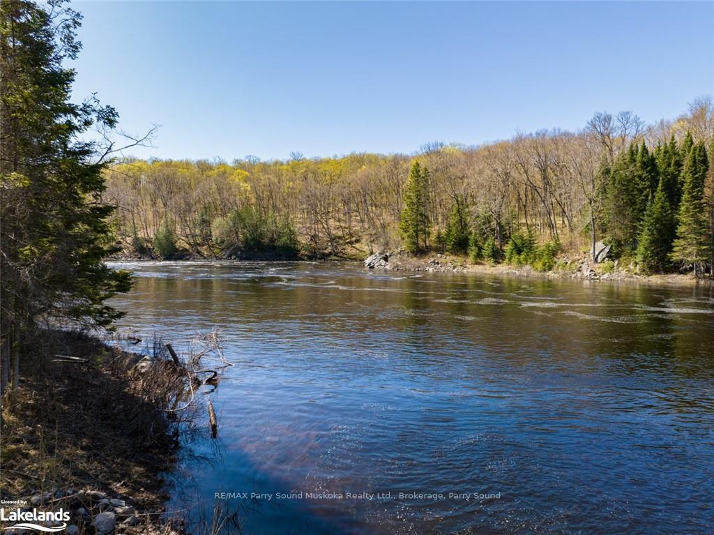 Photo 10 of 36 Magnet Road, Magnetawan, Ahmic Harbour — HOMEH