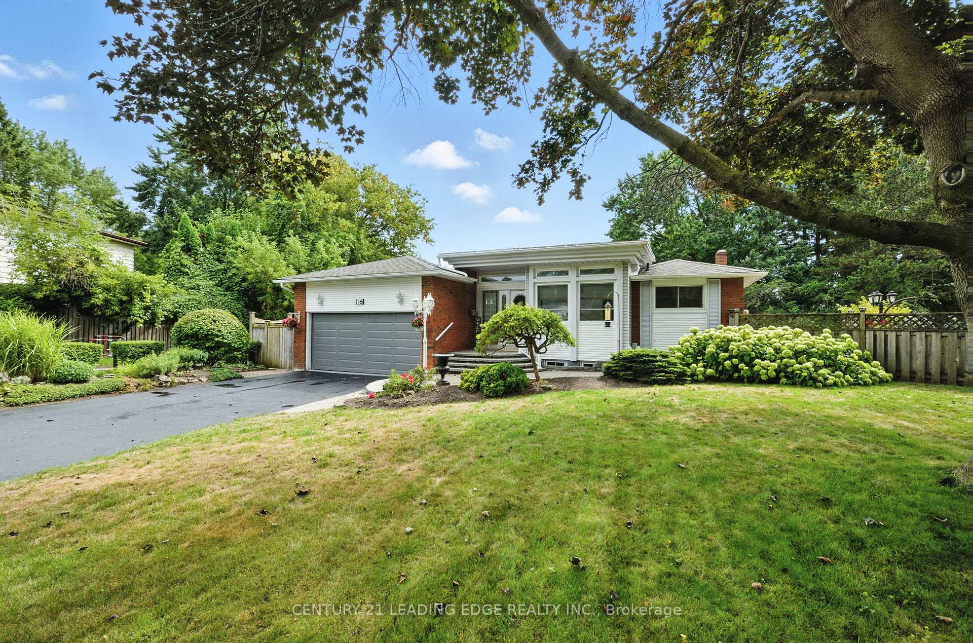 Photo 1 of 16 Burningham Crescent, Ajax, Central West — HOMEH