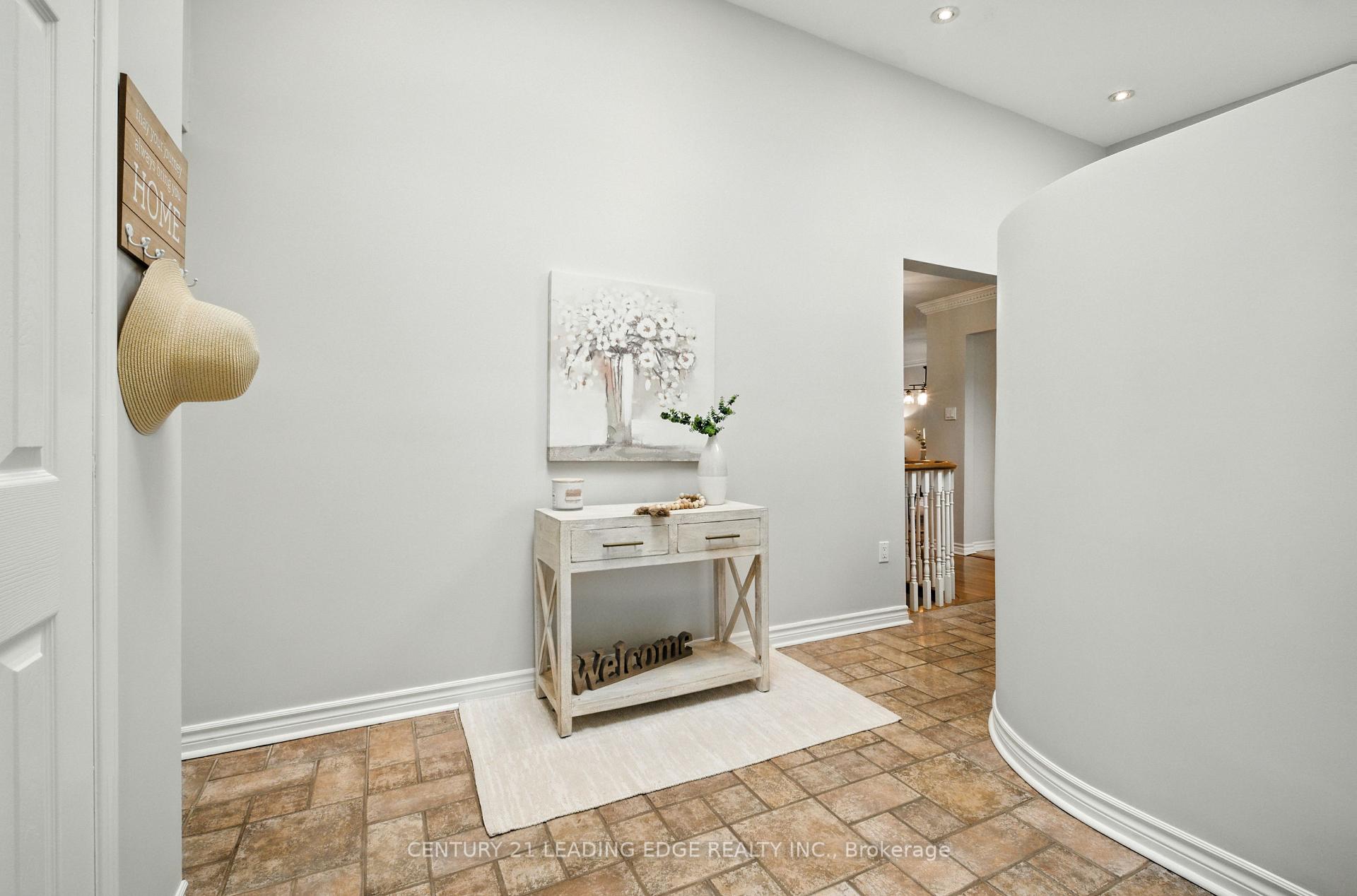Photo 2 of 16 Burningham Crescent, Ajax, Central West — HOMEH