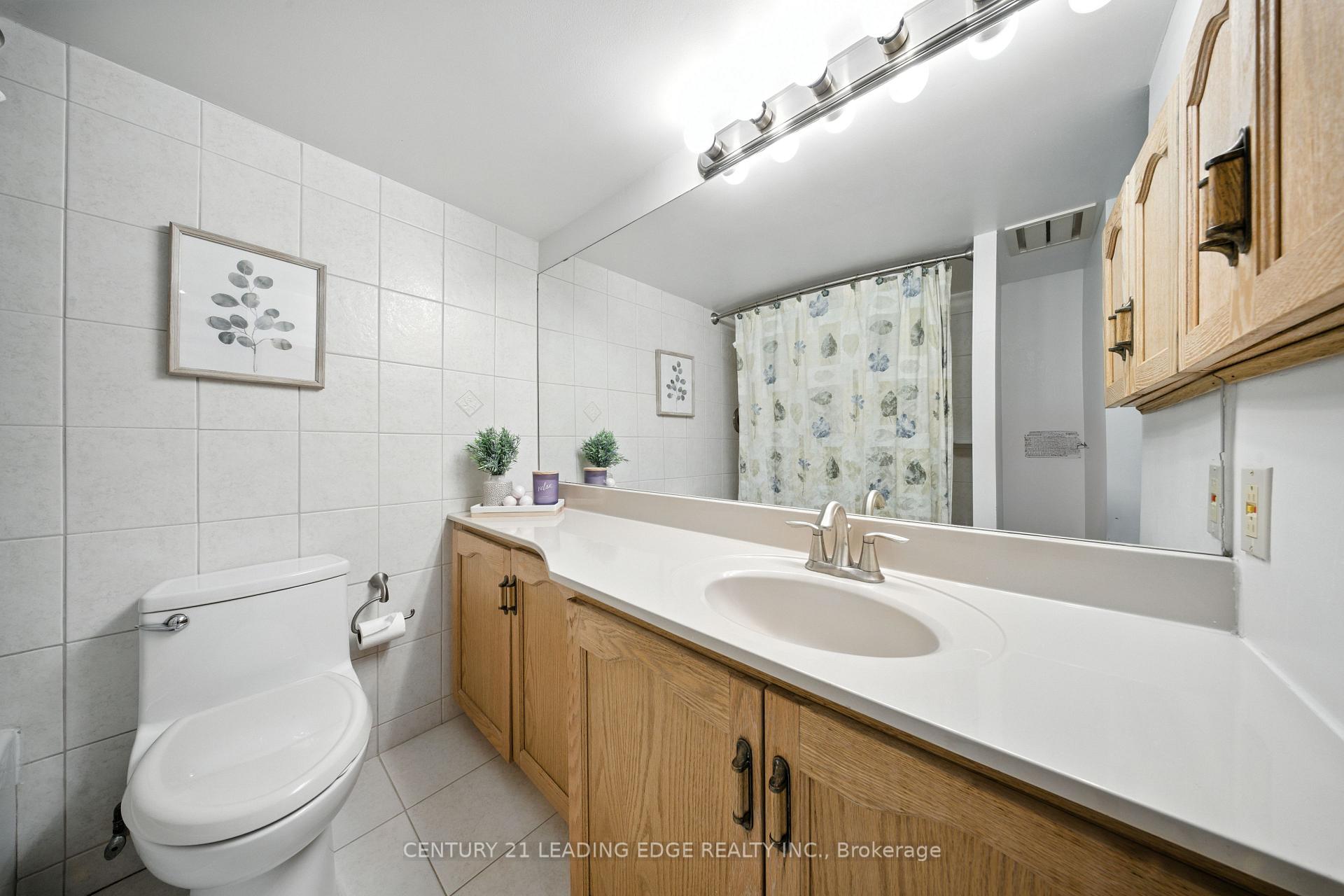 Photo 35 of 16 Burningham Crescent, Ajax, Central West — HOMEH