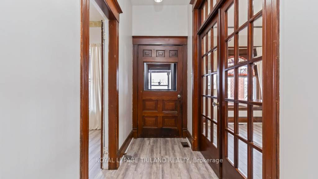 Photo 5 of 54 Princess Avenue, St. Thomas — HOMEH