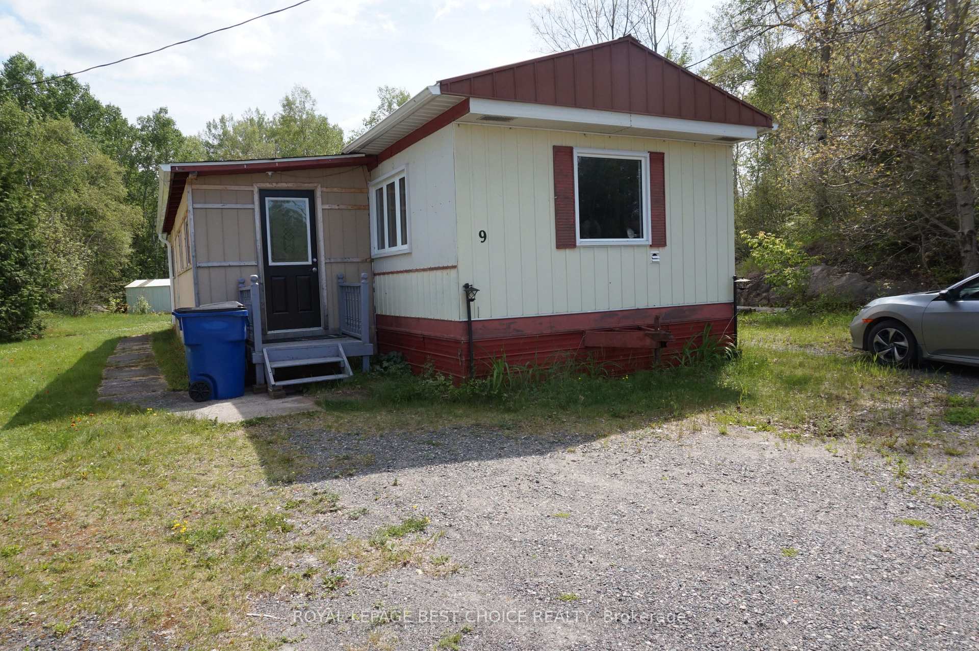 Photo 1 of 9 Cobalt Trailer Park Road, Cobalt — HOMEH