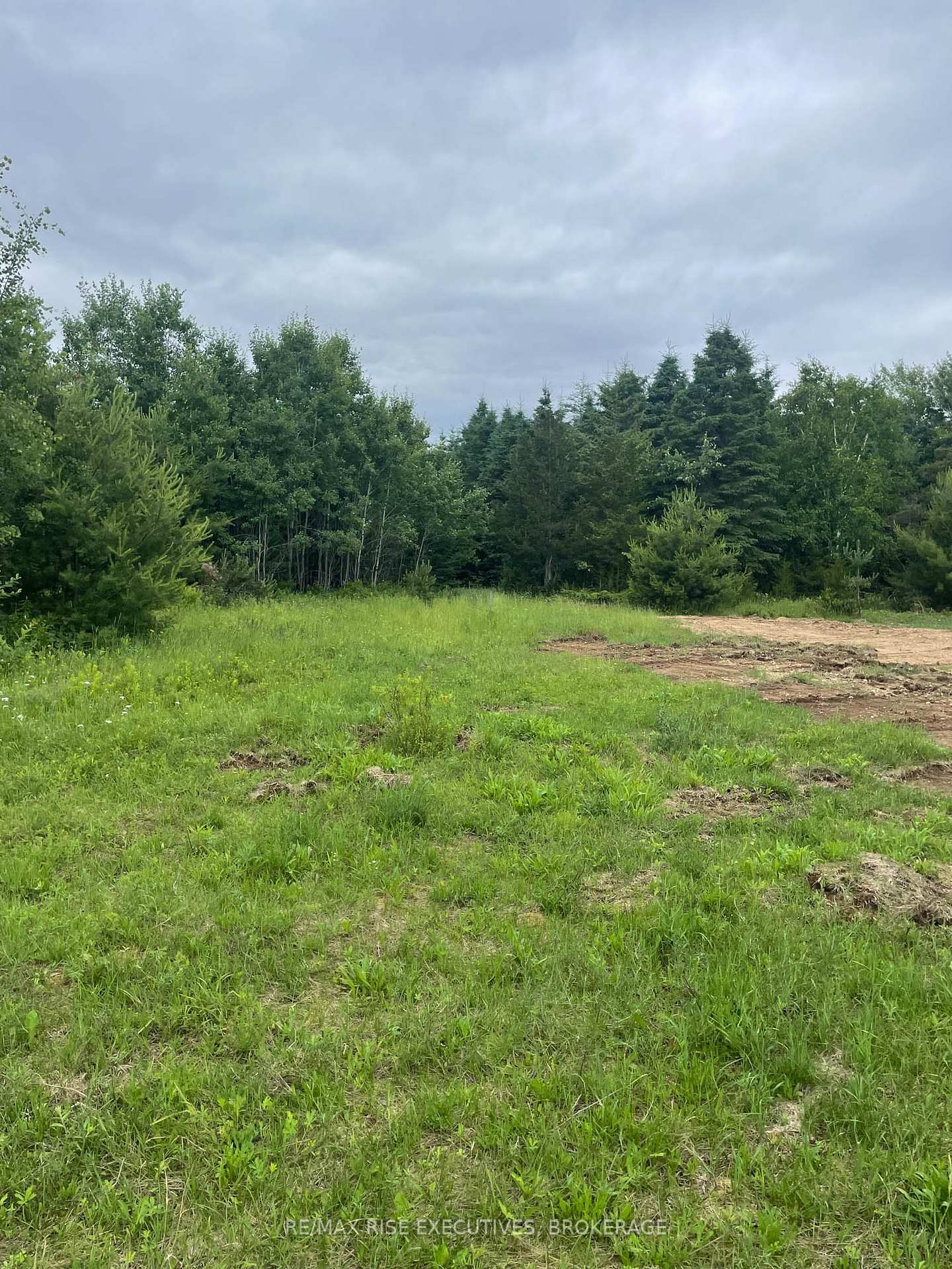 Photo 4 of 1311A County Road 506, North Frontenac, Frontenac North — HOMEH