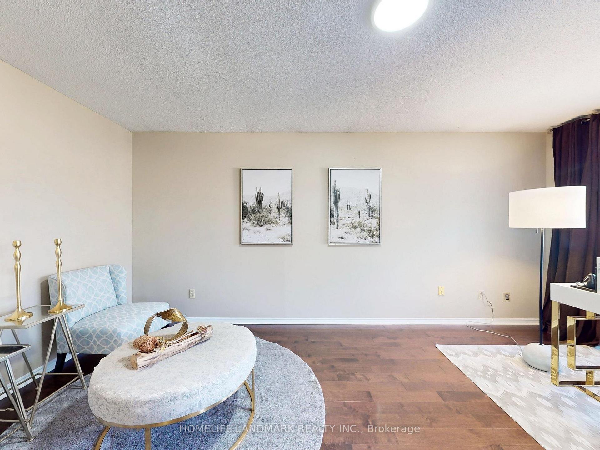 Photo 12 of 35 Tannery Creek Crescent, Aurora, Aurora Highlands — HOMEH