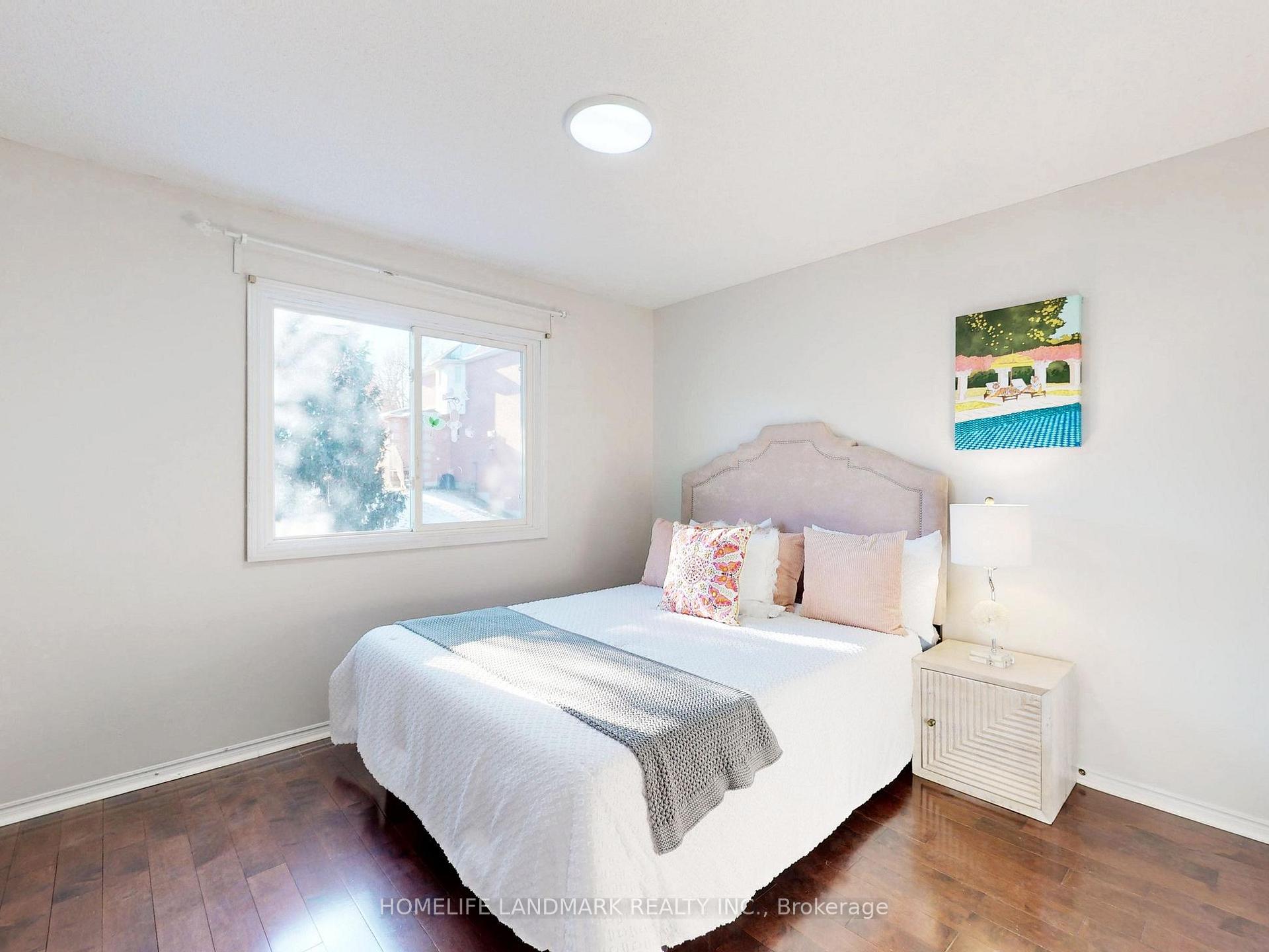 Photo 18 of 35 Tannery Creek Crescent, Aurora, Aurora Highlands — HOMEH