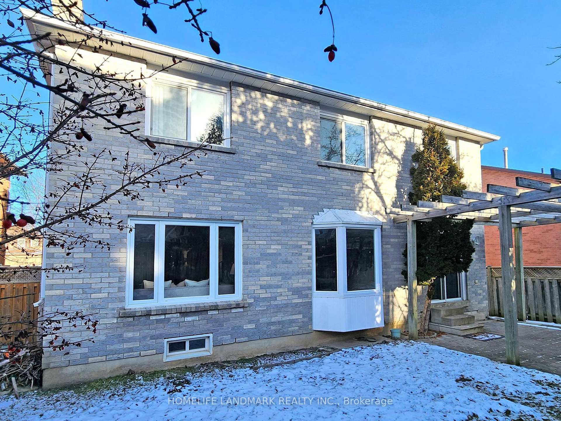 Photo 24 of 35 Tannery Creek Crescent, Aurora, Aurora Highlands — HOMEH