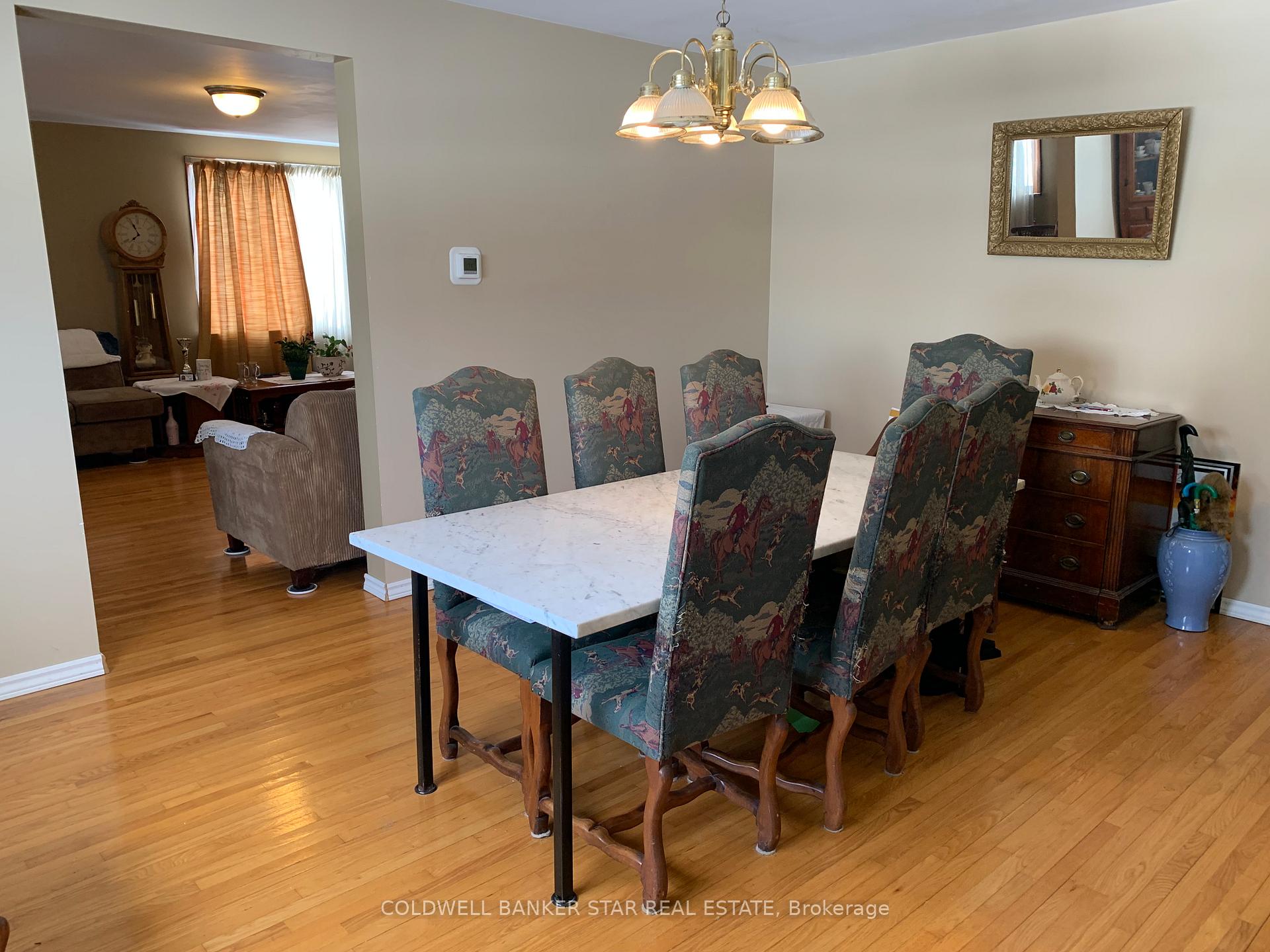 Photo 8 of 463 South Edgeware Road, St. Thomas — HOMEH