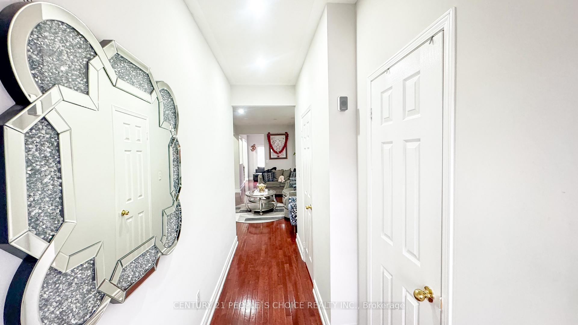 Photo 5 of 99 Heartview Road, Brampton, Sandringham-Wellington — HOMEH