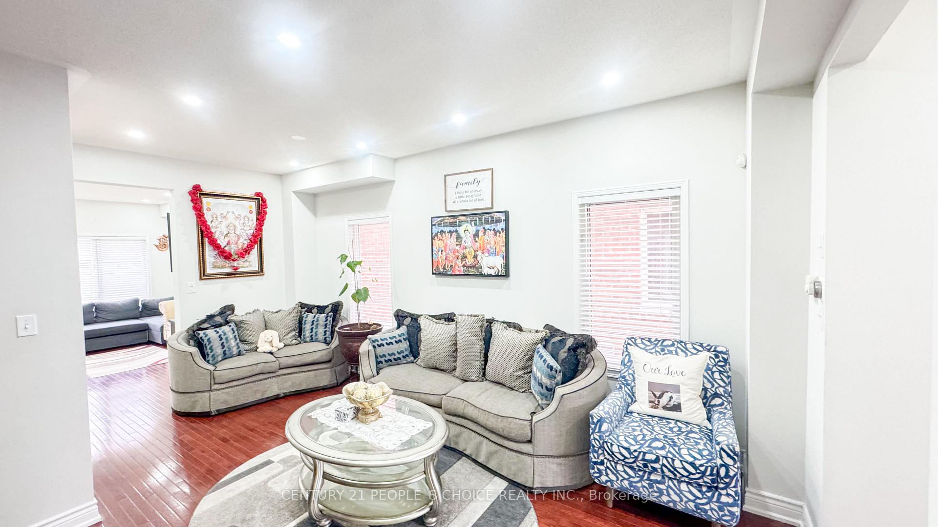 Photo 6 of 99 Heartview Road, Brampton, Sandringham-Wellington — HOMEH