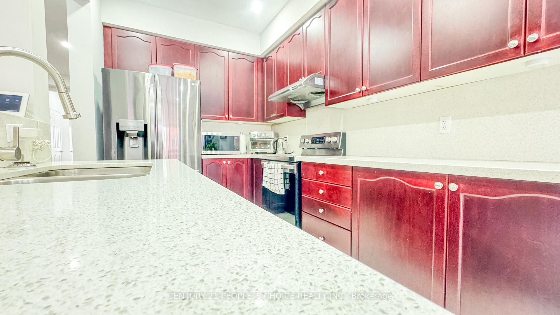 Photo 10 of 99 Heartview Road, Brampton, Sandringham-Wellington — HOMEH