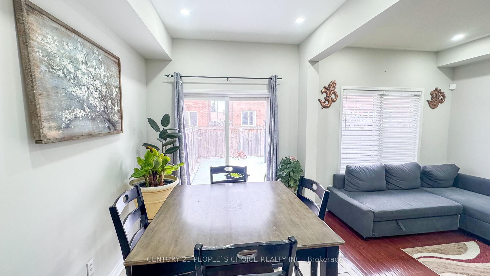 Photo 11 of 99 Heartview Road, Brampton, Sandringham-Wellington — HOMEH