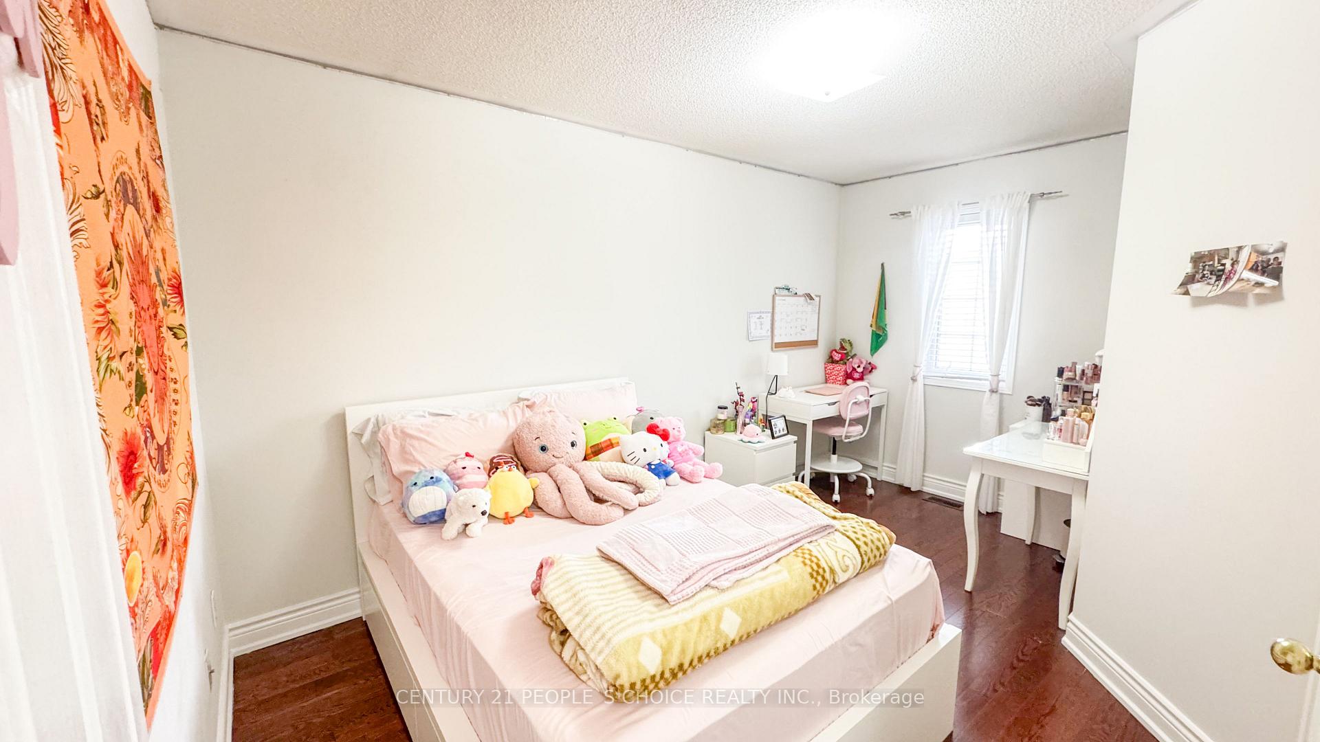 Photo 18 of 99 Heartview Road, Brampton, Sandringham-Wellington — HOMEH