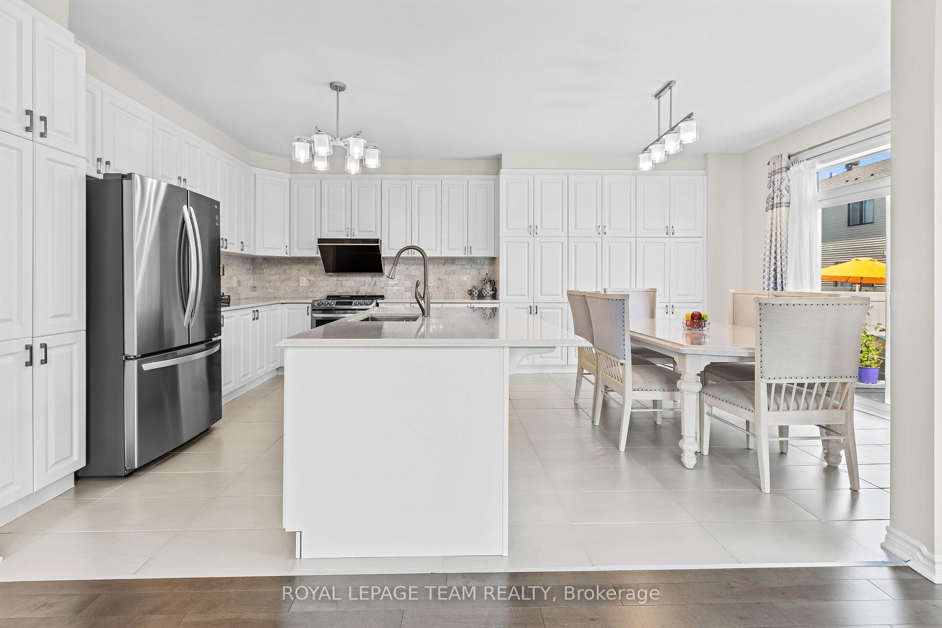 Photo 14 of 526 Alcor Terrace, Ottawa, Barrhaven - Half Moon Bay — HOMEH