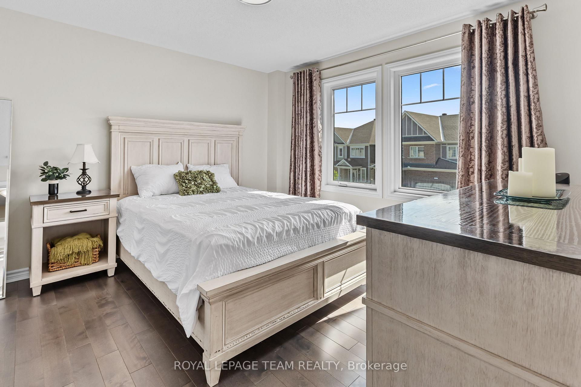 Photo 23 of 526 Alcor Terrace, Ottawa, Barrhaven - Half Moon Bay — HOMEH