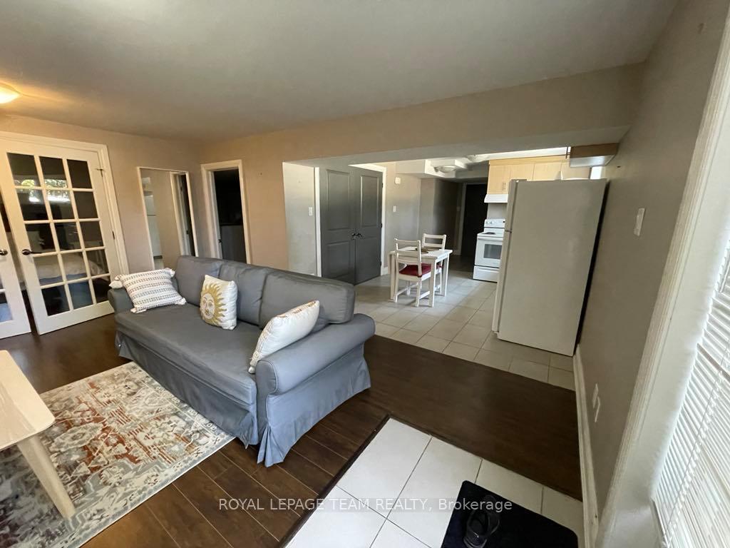 Photo 3 of Unit A, 7 Rideau Heights Lane, Ottawa, Rideau Heights/Rideau River — HOMEH
