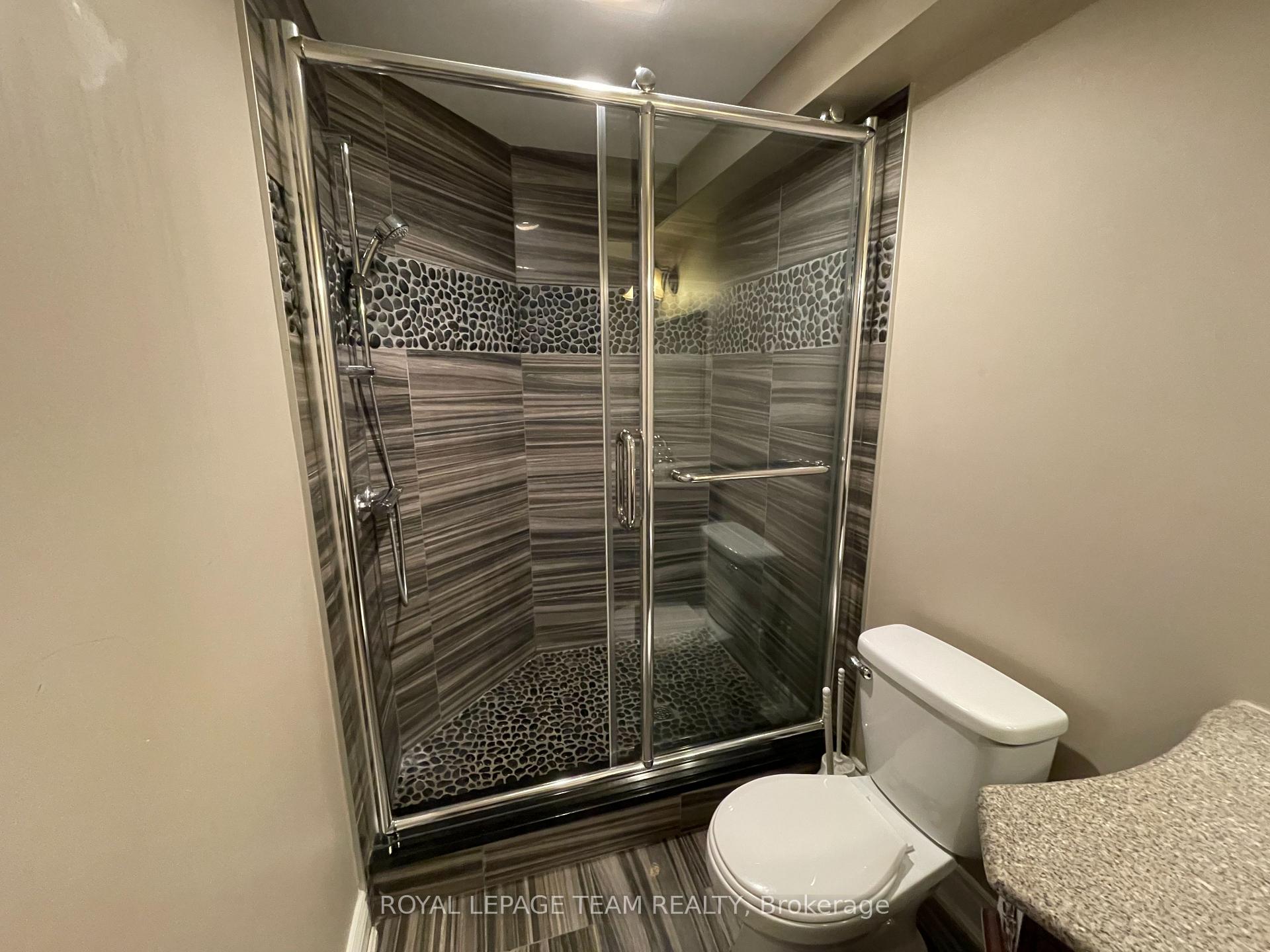 Photo 17 of Unit A, 7 Rideau Heights Lane, Ottawa, Rideau Heights/Rideau River — HOMEH