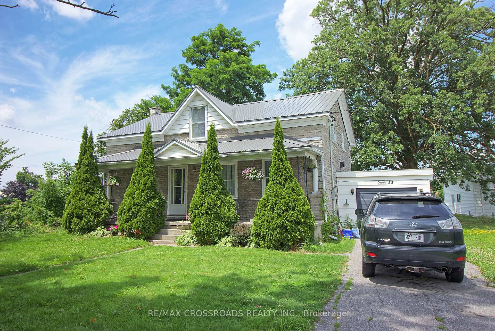 Photo 2 of 88 Front Street, Stirling-Rawdon, Stirling Ward — HOMEH
