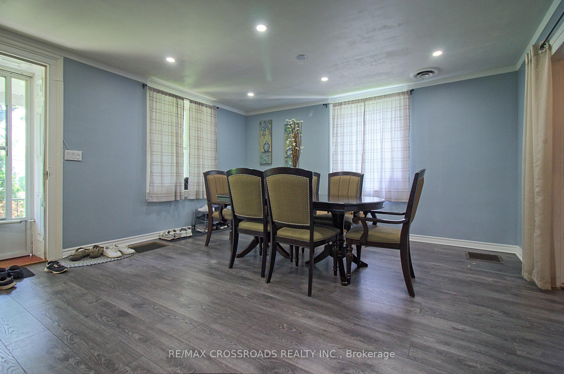 Photo 8 of 88 Front Street, Stirling-Rawdon, Stirling Ward — HOMEH