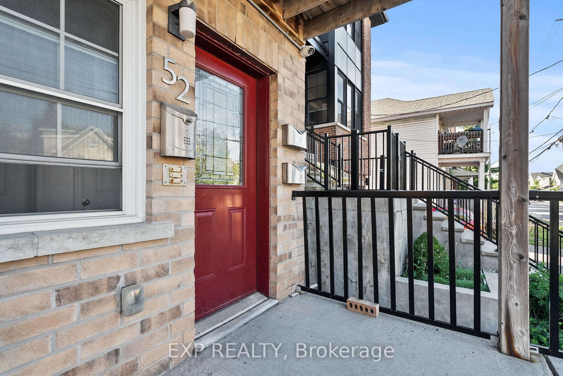 Photo 5 of Unit C, 52 Champagne Avenue, Ottawa, West Centre Town — HOMEH