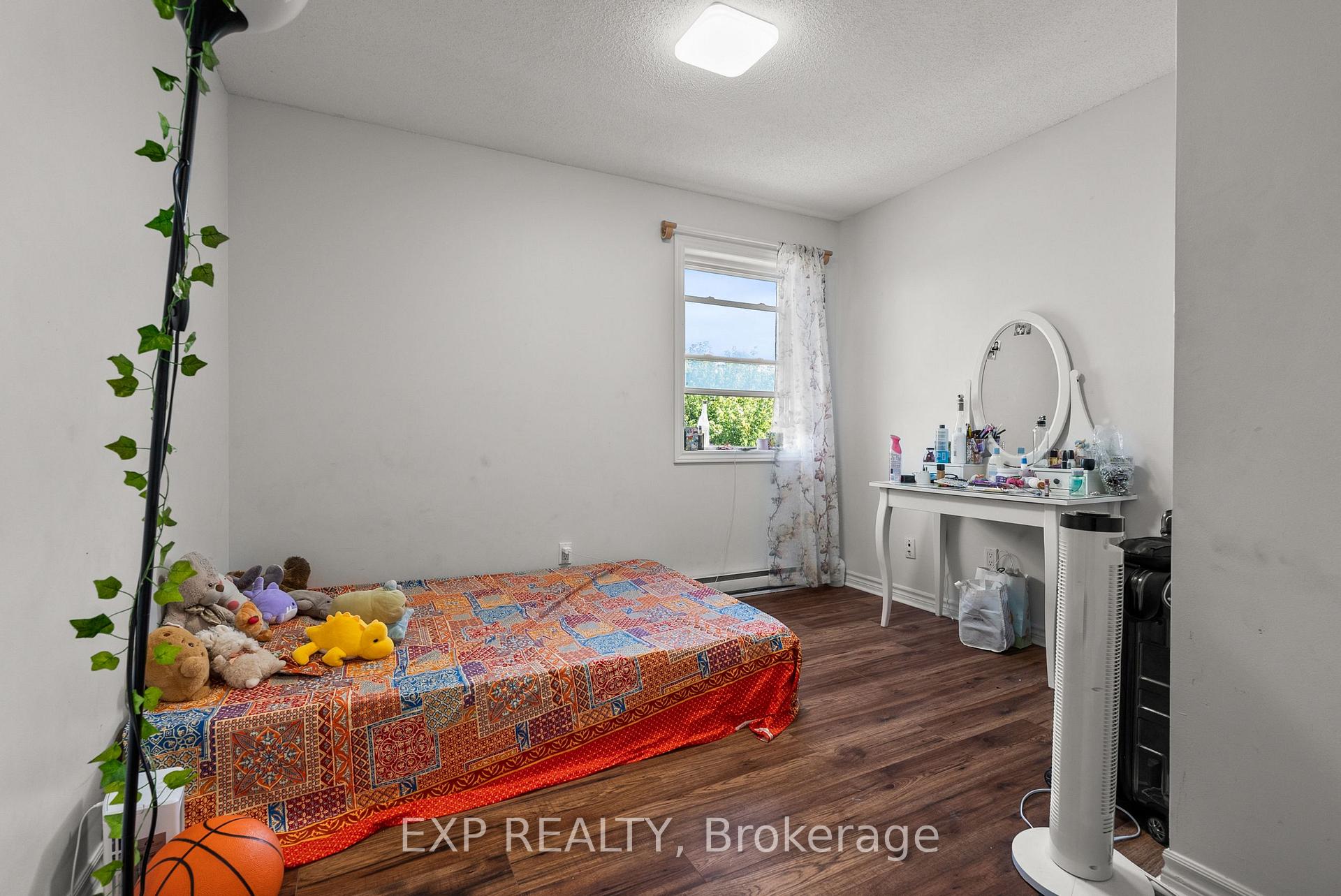Photo 24 of Unit C, 52 Champagne Avenue, Ottawa, West Centre Town — HOMEH