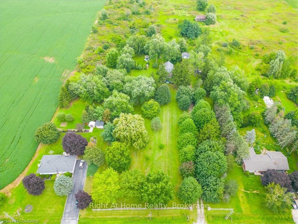 Photo 2 of 623 Miles Road, Hamilton, Rural Glanbrook — HOMEH