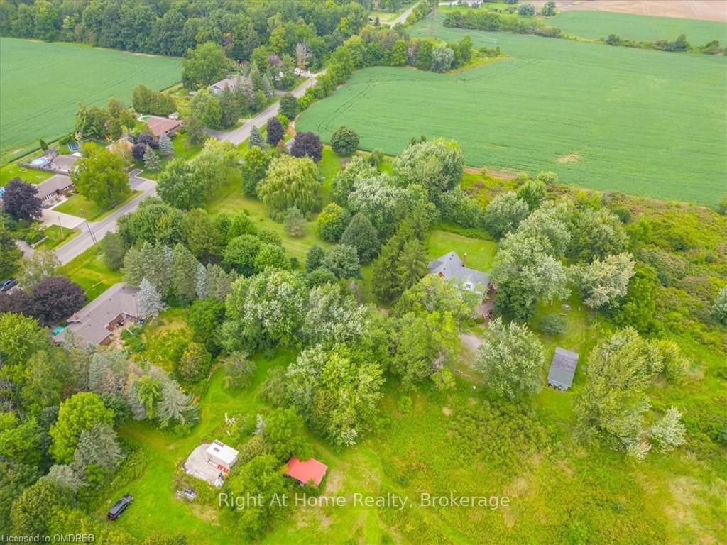 Photo 6 of 623 Miles Road, Hamilton, Rural Glanbrook — HOMEH