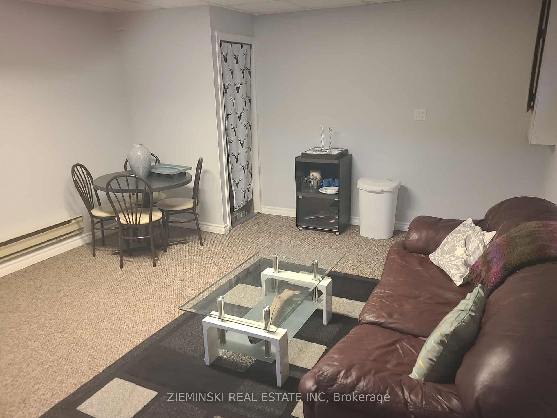 Photo 28 of 447 Eleventh Avenue, Cochrane — HOMEH