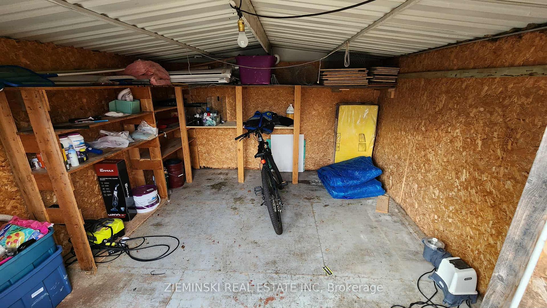 Photo 37 of 447 Eleventh Avenue, Cochrane — HOMEH