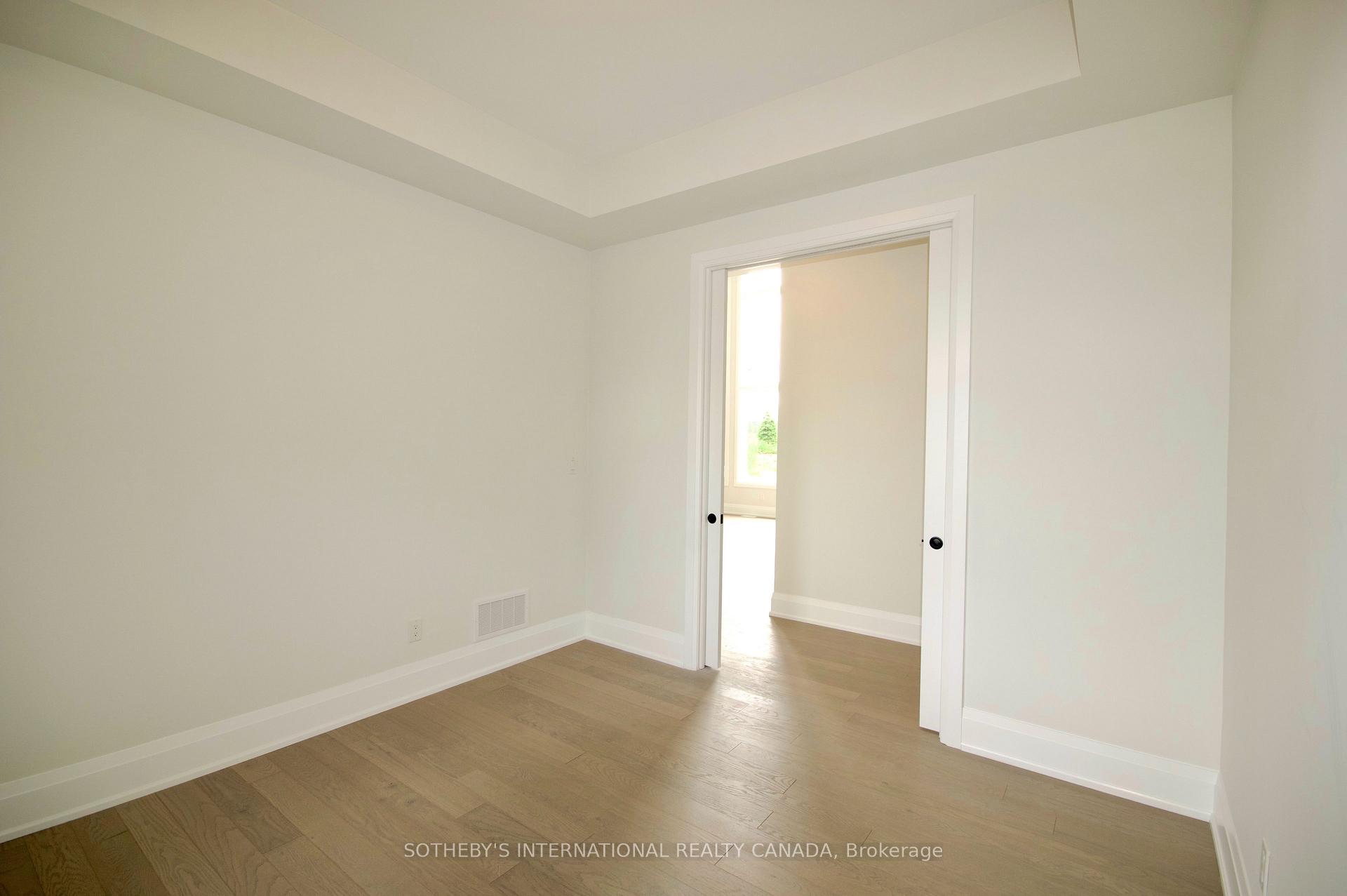 Photo 28 of 128 William Crisp Drive, Caledon, Alton — HOMEH