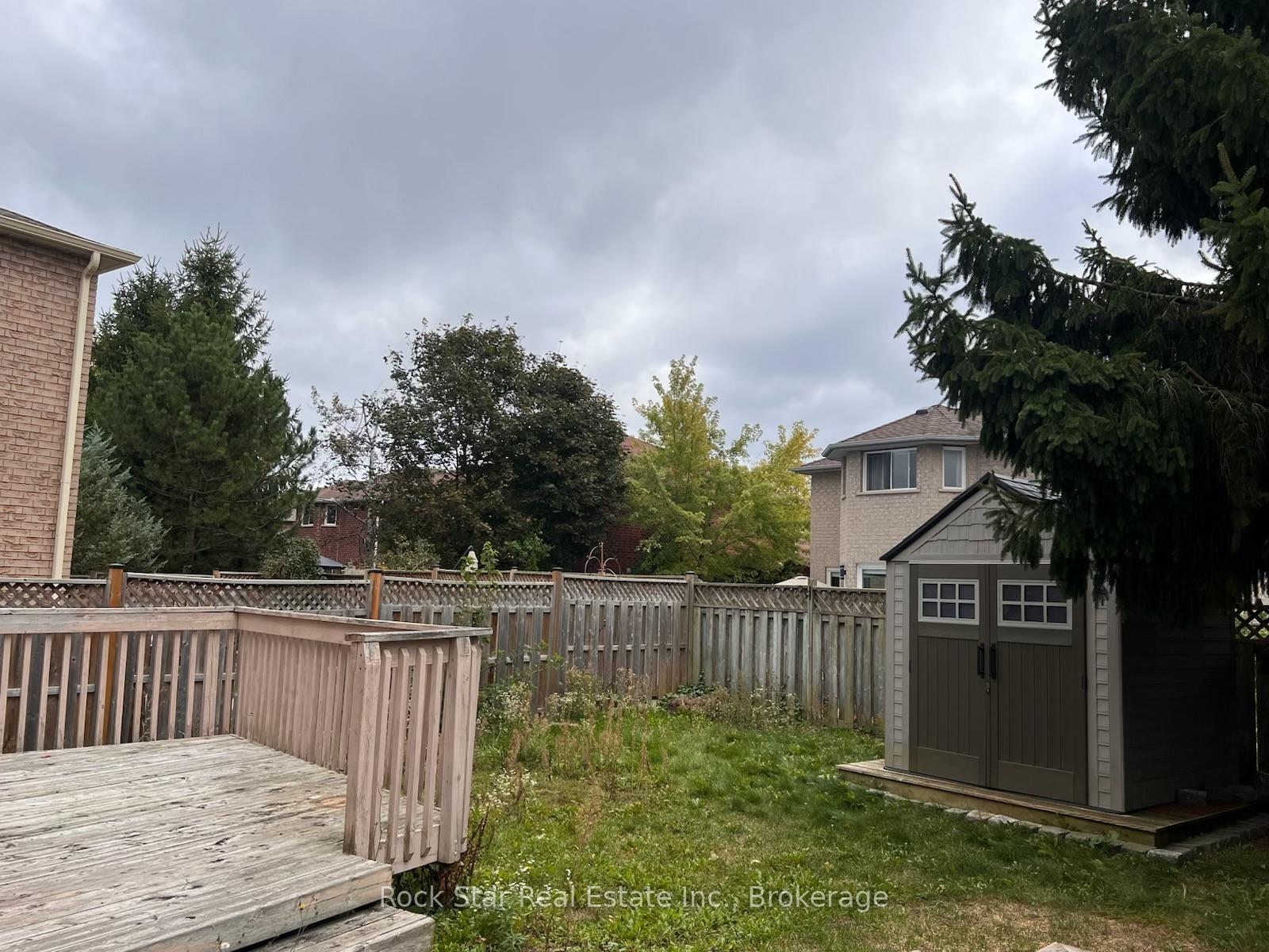 Photo 18 of 27 Delaney Crescent, Barrie, Northwest — HOMEH
