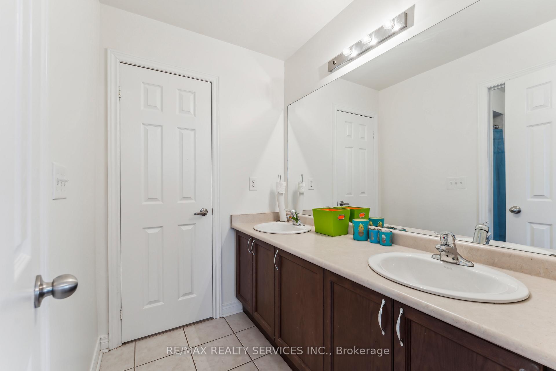 Photo 20 of 9716 Mclaughlin Road, Brampton, Fletcher's Creek Village — HOMEH