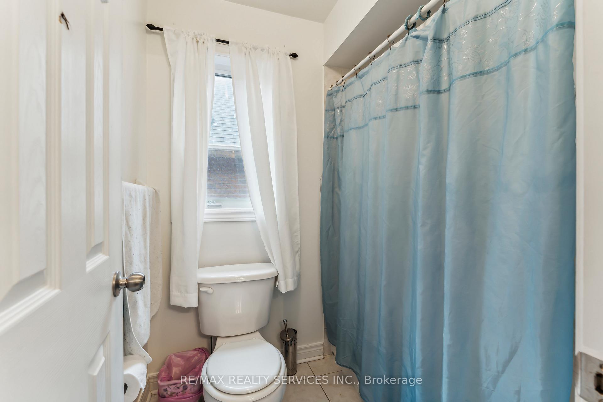 Photo 21 of 9716 Mclaughlin Road, Brampton, Fletcher's Creek Village — HOMEH