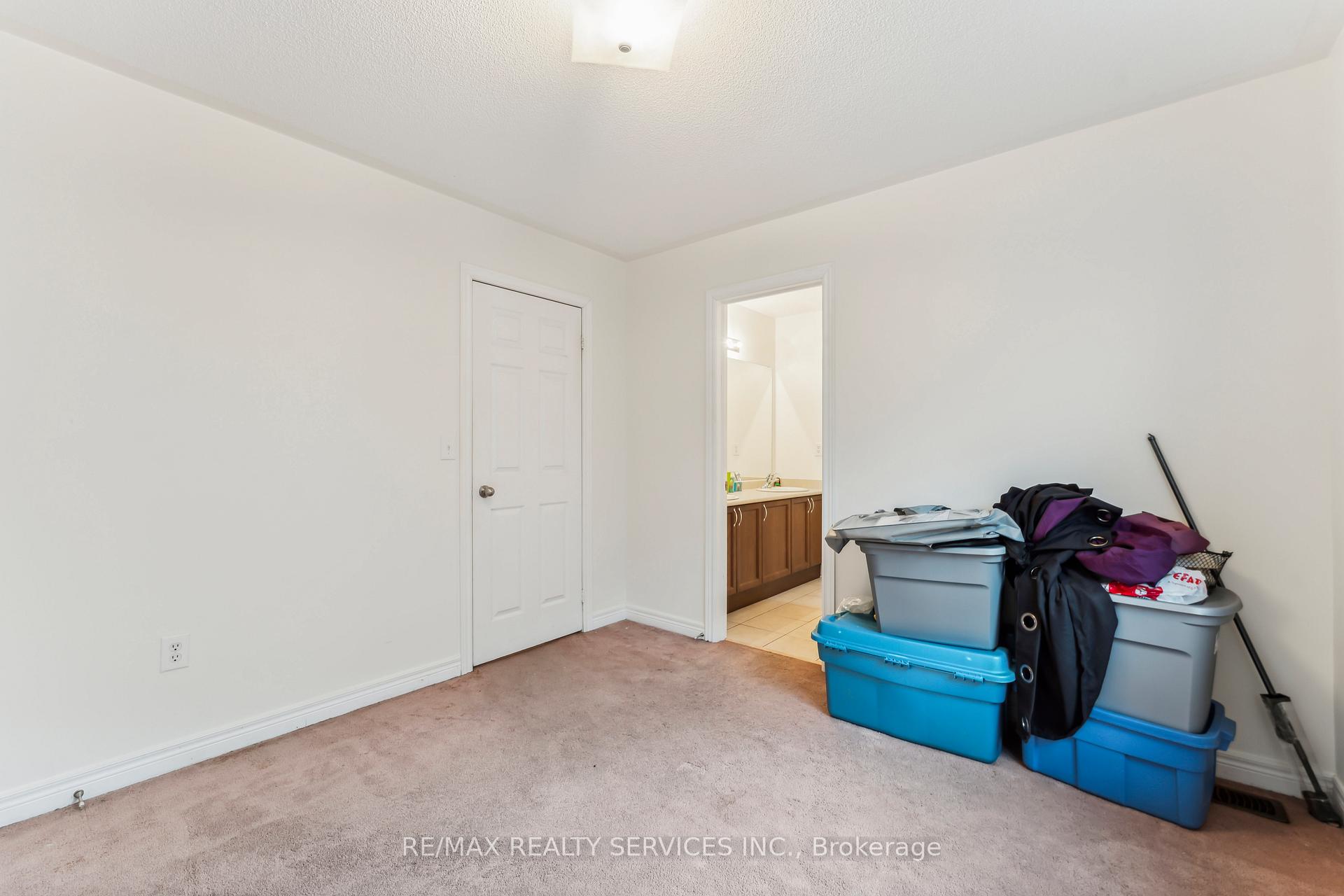 Photo 24 of 9716 Mclaughlin Road, Brampton, Fletcher's Creek Village — HOMEH
