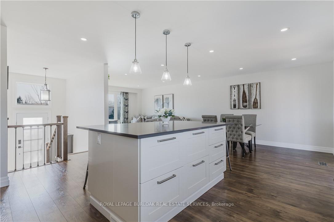 Photo 8 of 95 Eastbury Drive, Hamilton, Stoney Creek — HOMEH