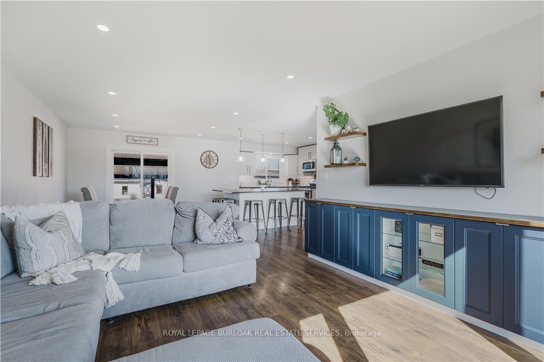 Photo 12 of 95 Eastbury Drive, Hamilton, Stoney Creek — HOMEH