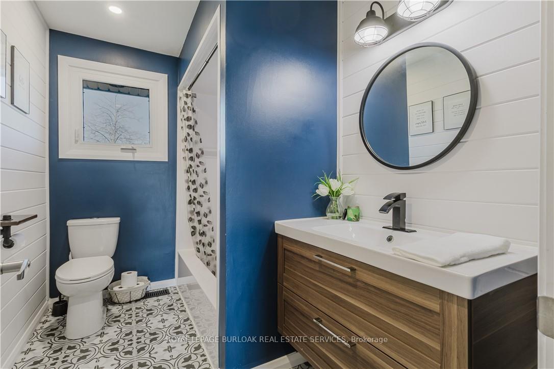 Photo 16 of 95 Eastbury Drive, Hamilton, Stoney Creek — HOMEH