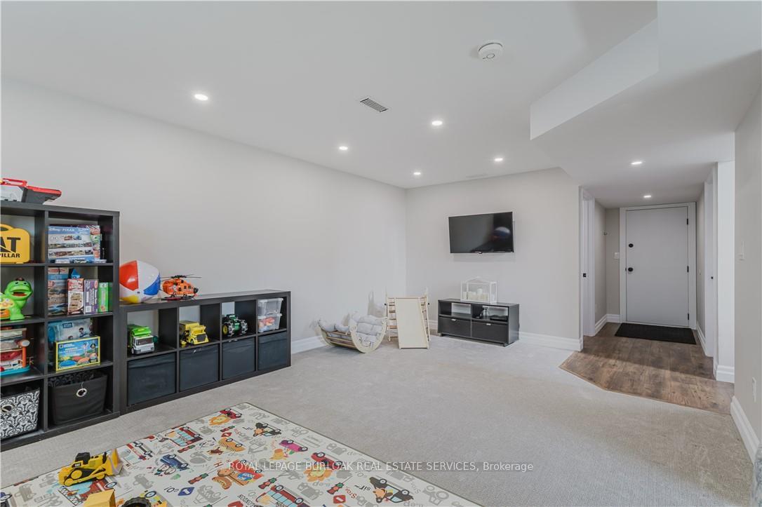 Photo 21 of 95 Eastbury Drive, Hamilton, Stoney Creek — HOMEH