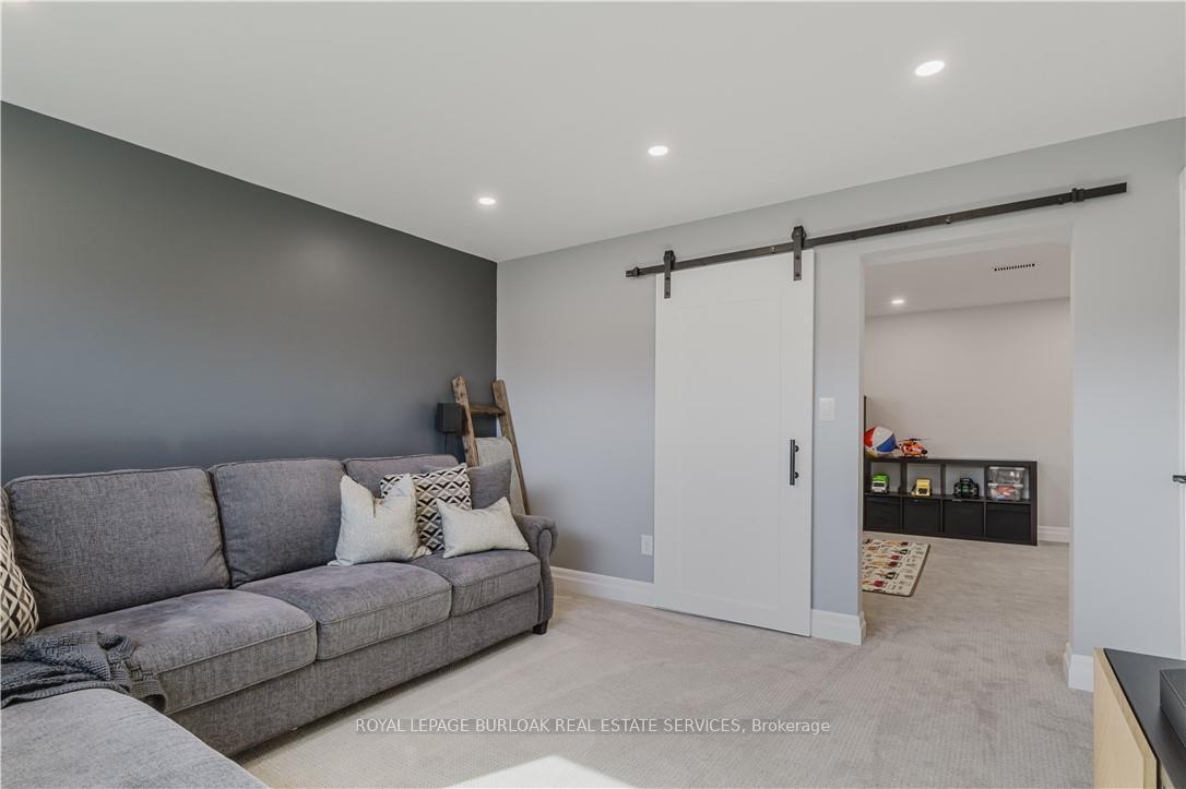 Photo 23 of 95 Eastbury Drive, Hamilton, Stoney Creek — HOMEH