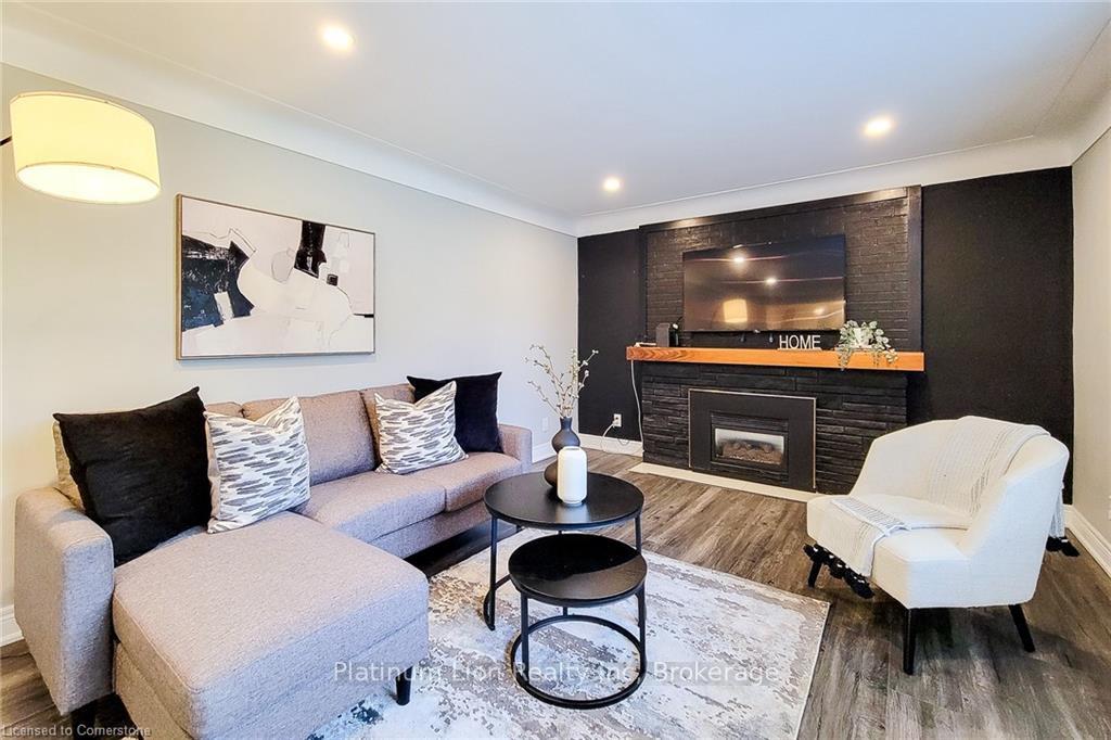 Photo 6 of 49 Aberdeen Avenue, Hamilton, Mount Hope — HOMEH