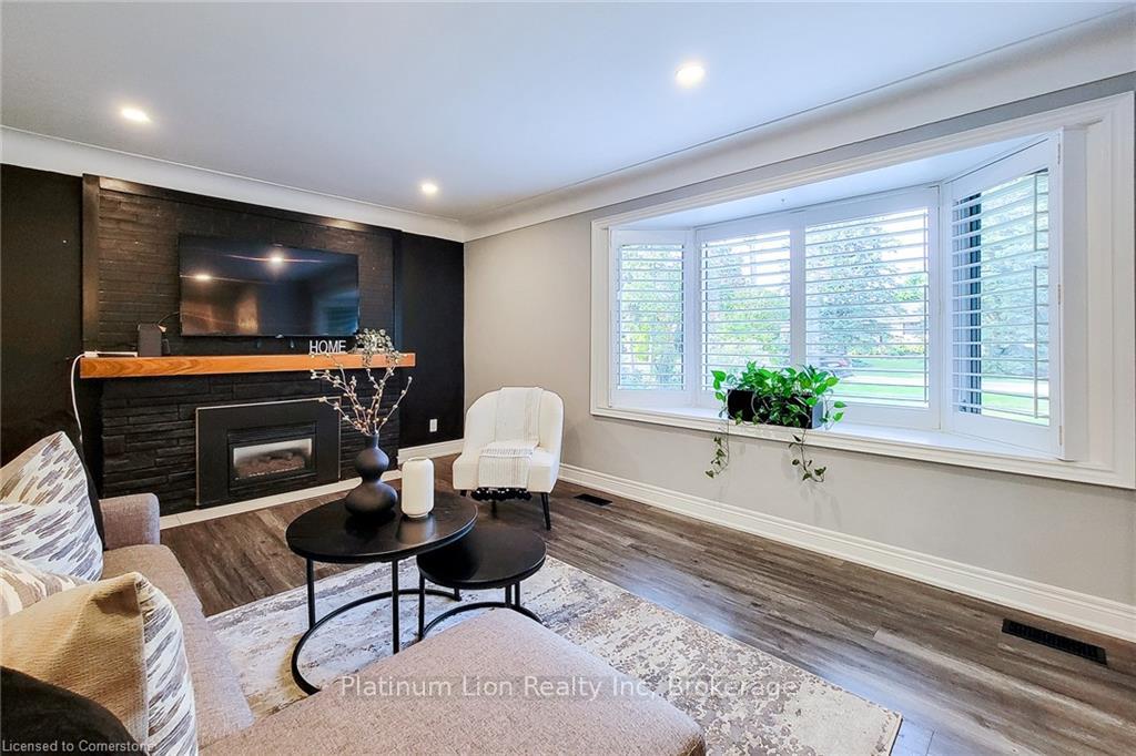 Photo 7 of 49 Aberdeen Avenue, Hamilton, Mount Hope — HOMEH