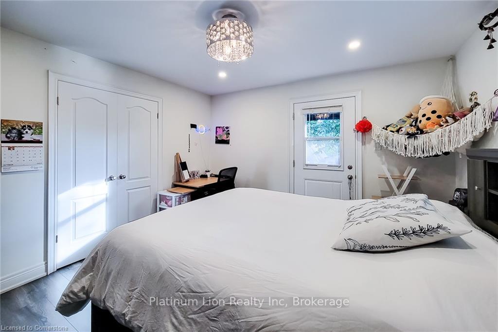 Photo 11 of 49 Aberdeen Avenue, Hamilton, Mount Hope — HOMEH