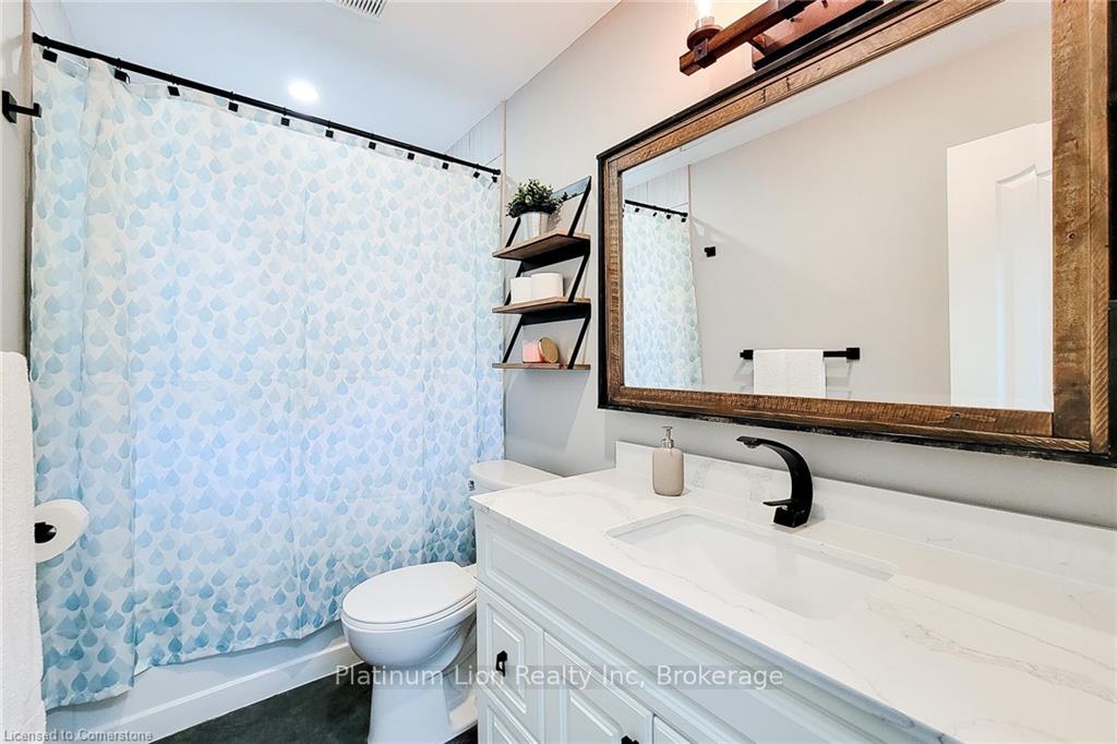 Photo 15 of 49 Aberdeen Avenue, Hamilton, Mount Hope — HOMEH