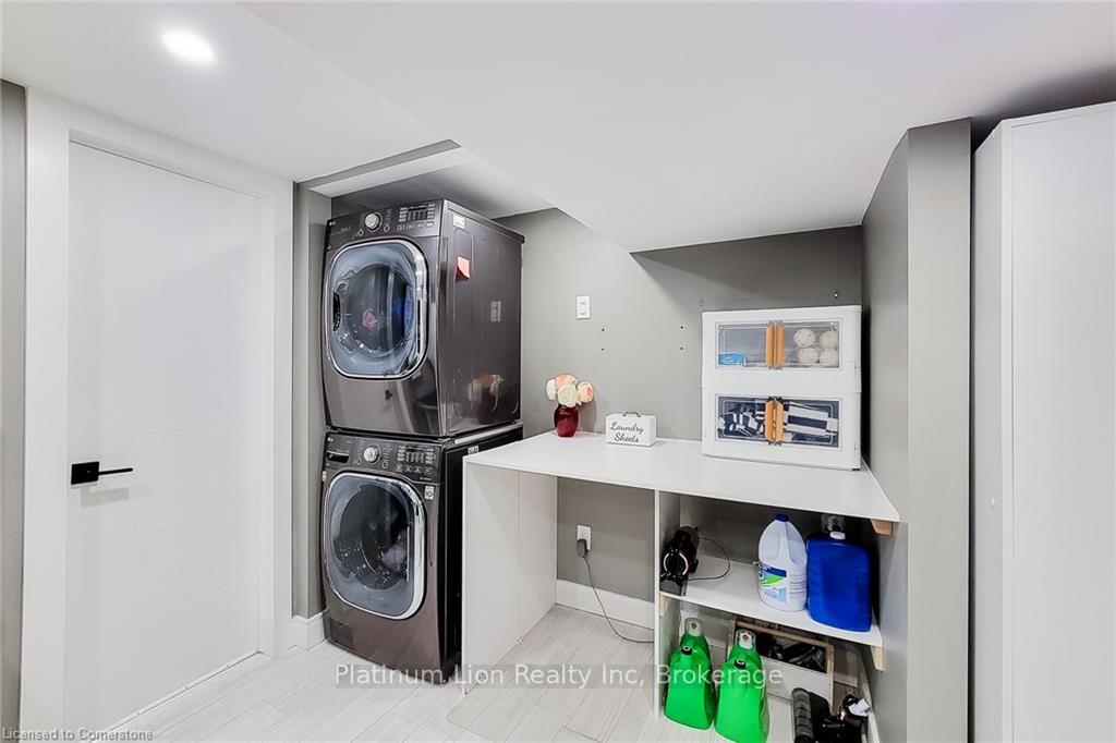 Photo 21 of 49 Aberdeen Avenue, Hamilton, Mount Hope — HOMEH