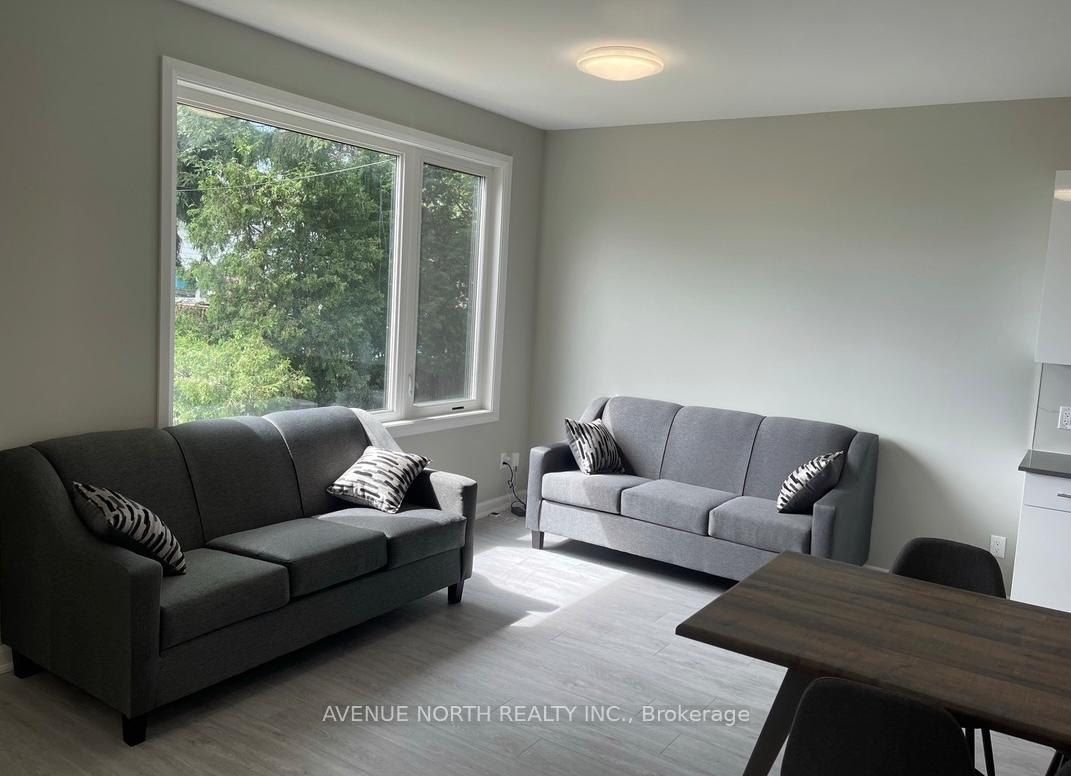 Photo 7 of Unit A, 876 Baseline Road, Ottawa, City View/Skyline/Fisher Heights/Parkwood Hills — HOMEH