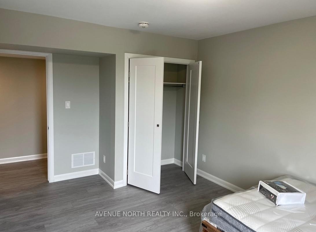 Photo 8 of Unit A, 876 Baseline Road, Ottawa, City View/Skyline/Fisher Heights/Parkwood Hills — HOMEH