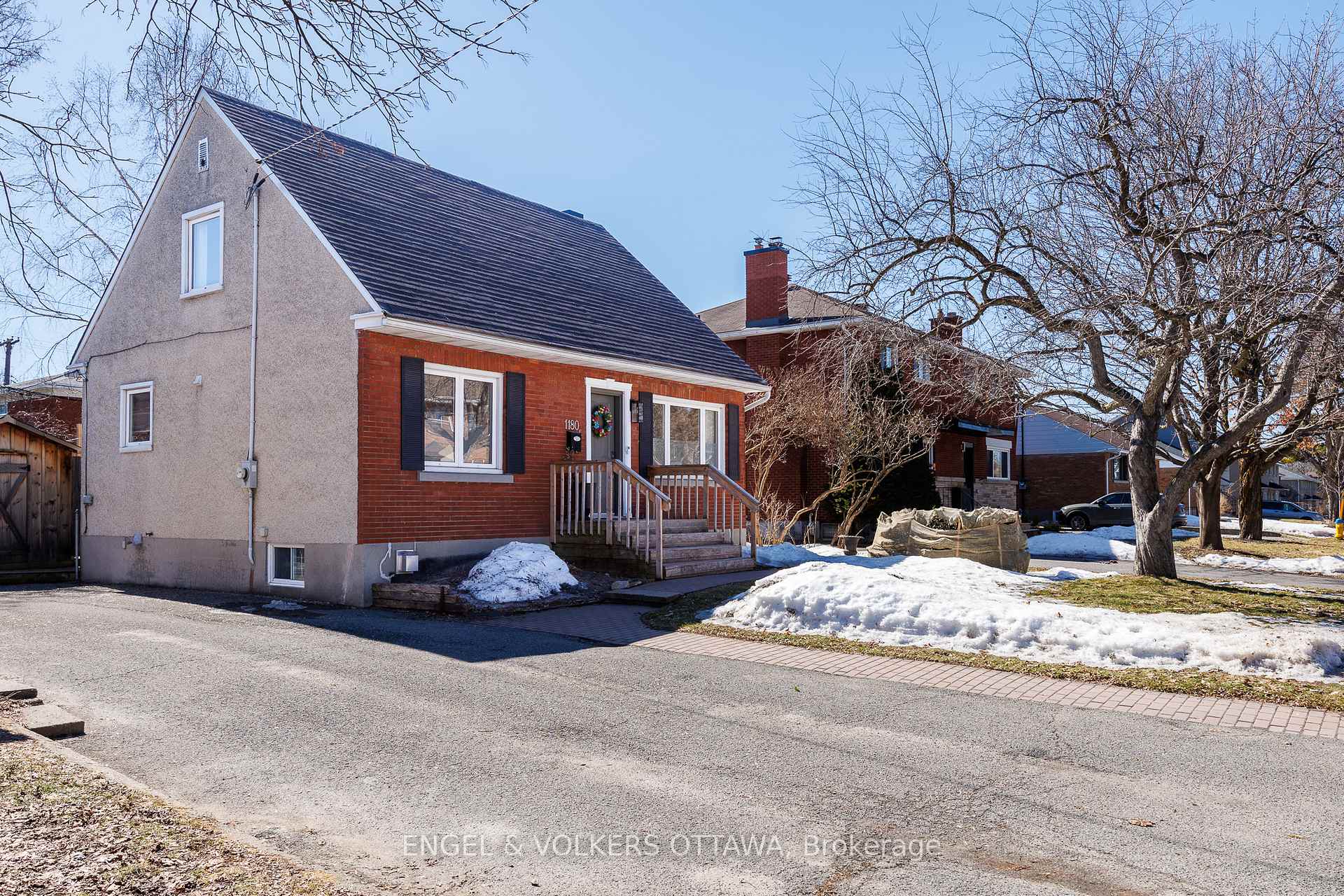 Photo 3 of 1180 Emperor Avenue, Ottawa, Carlington — HOMEH
