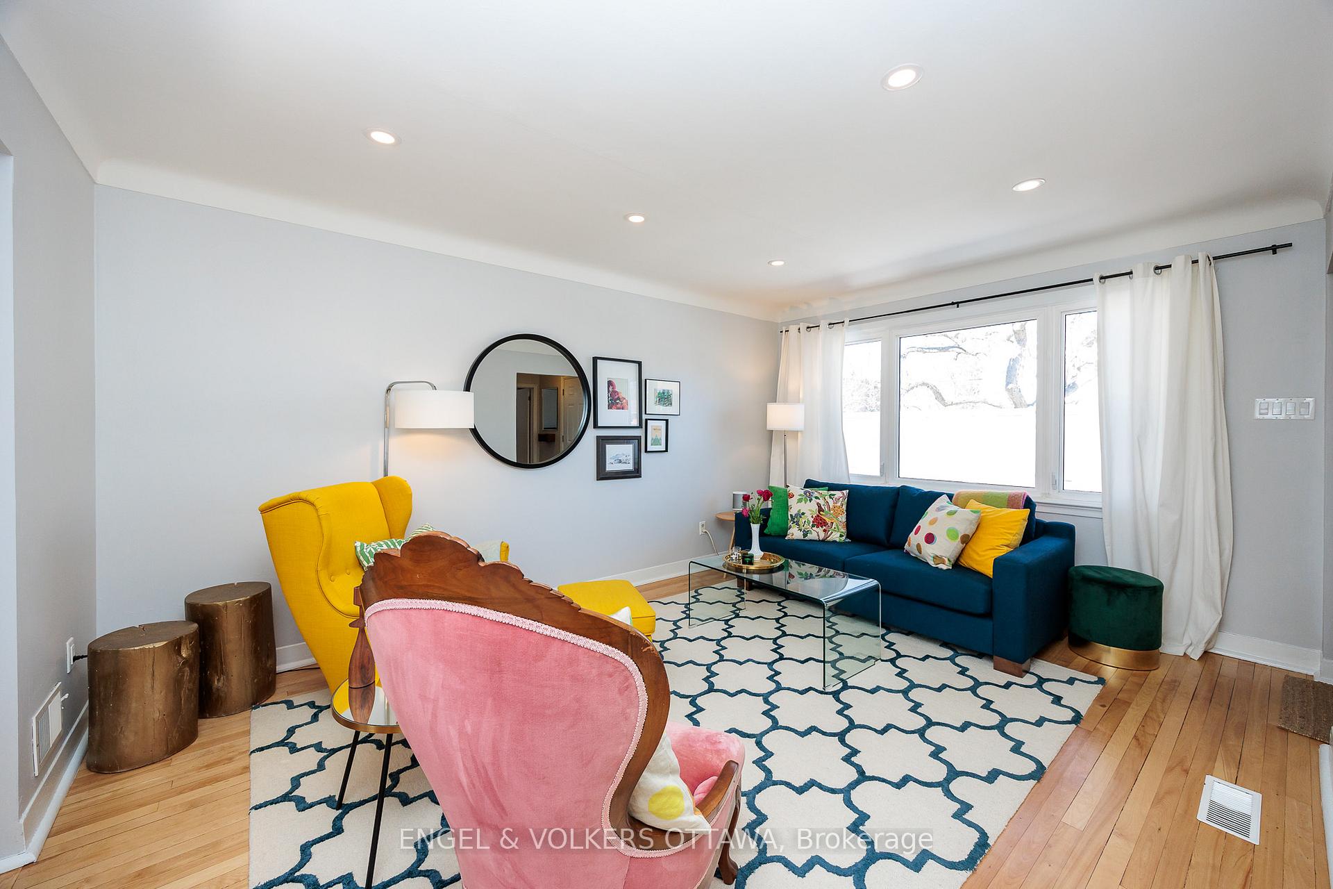 Photo 11 of 1180 Emperor Avenue, Ottawa, Carlington — HOMEH