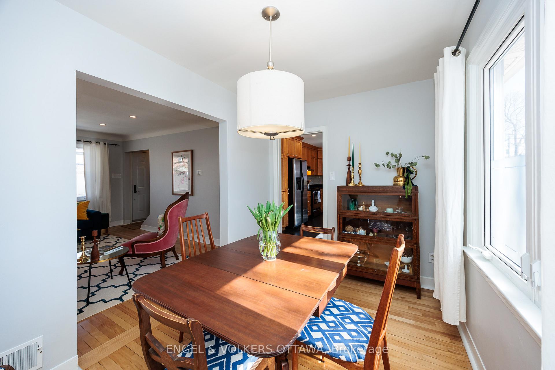 Photo 10 of 1180 Emperor Avenue, Ottawa, Carlington — HOMEH