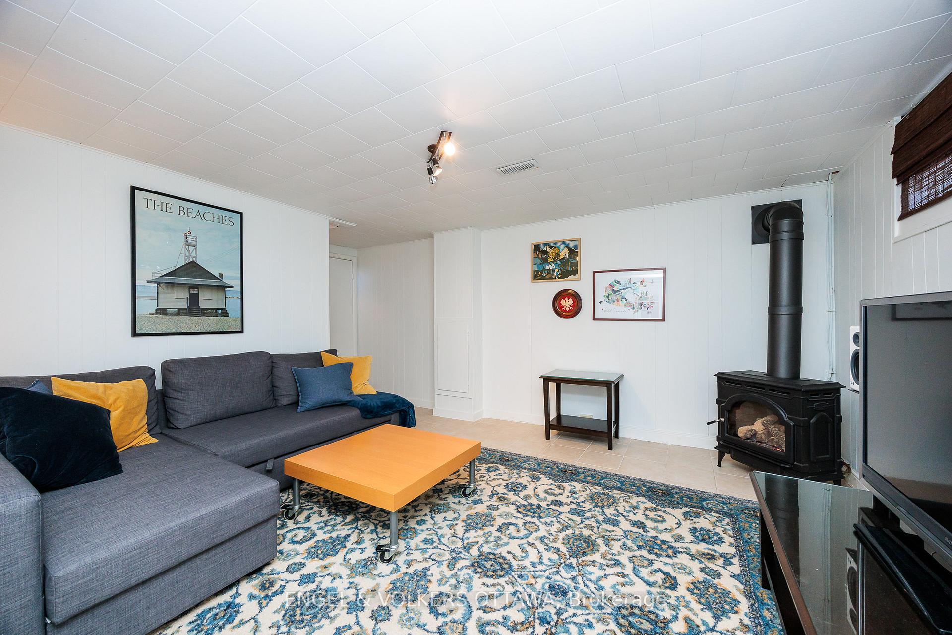 Photo 28 of 1180 Emperor Avenue, Ottawa, Carlington — HOMEH